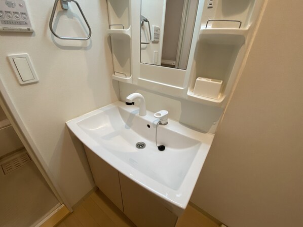 アンプルールの物件内観写真